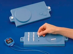 Nine Hole Peg Test (NHPT)